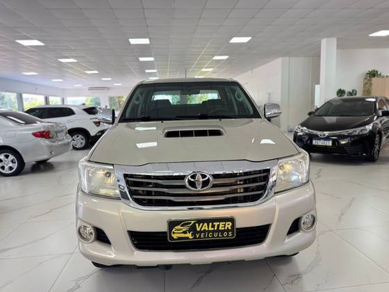 TOYOTA HILUX 3.0 SRV 4X4 CD 16V TURBO INTERCOOLER DIESEL 4P AUTOMÁTICO